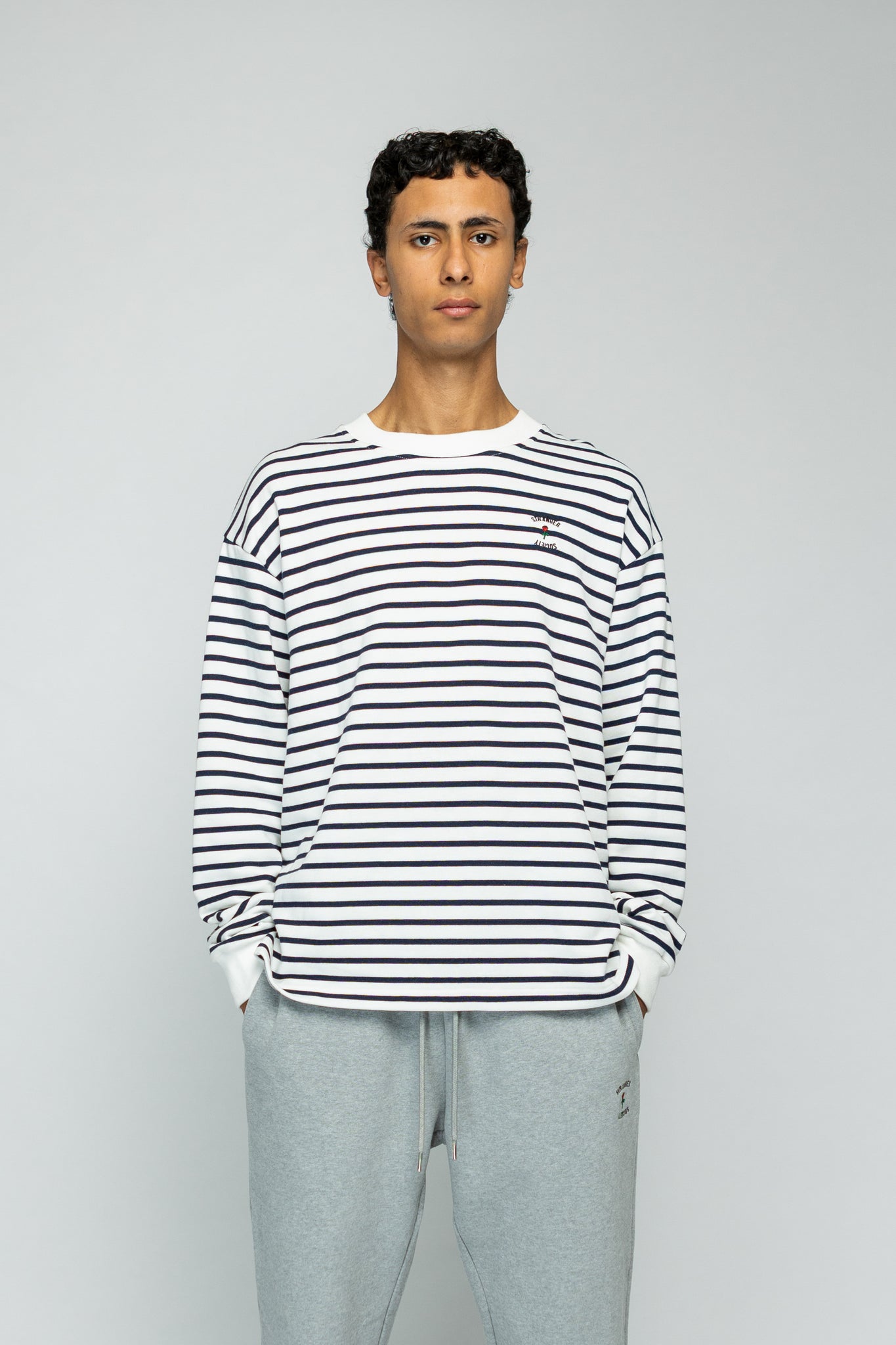 Crew Longsleeve Sweater - Striped Navy/White
