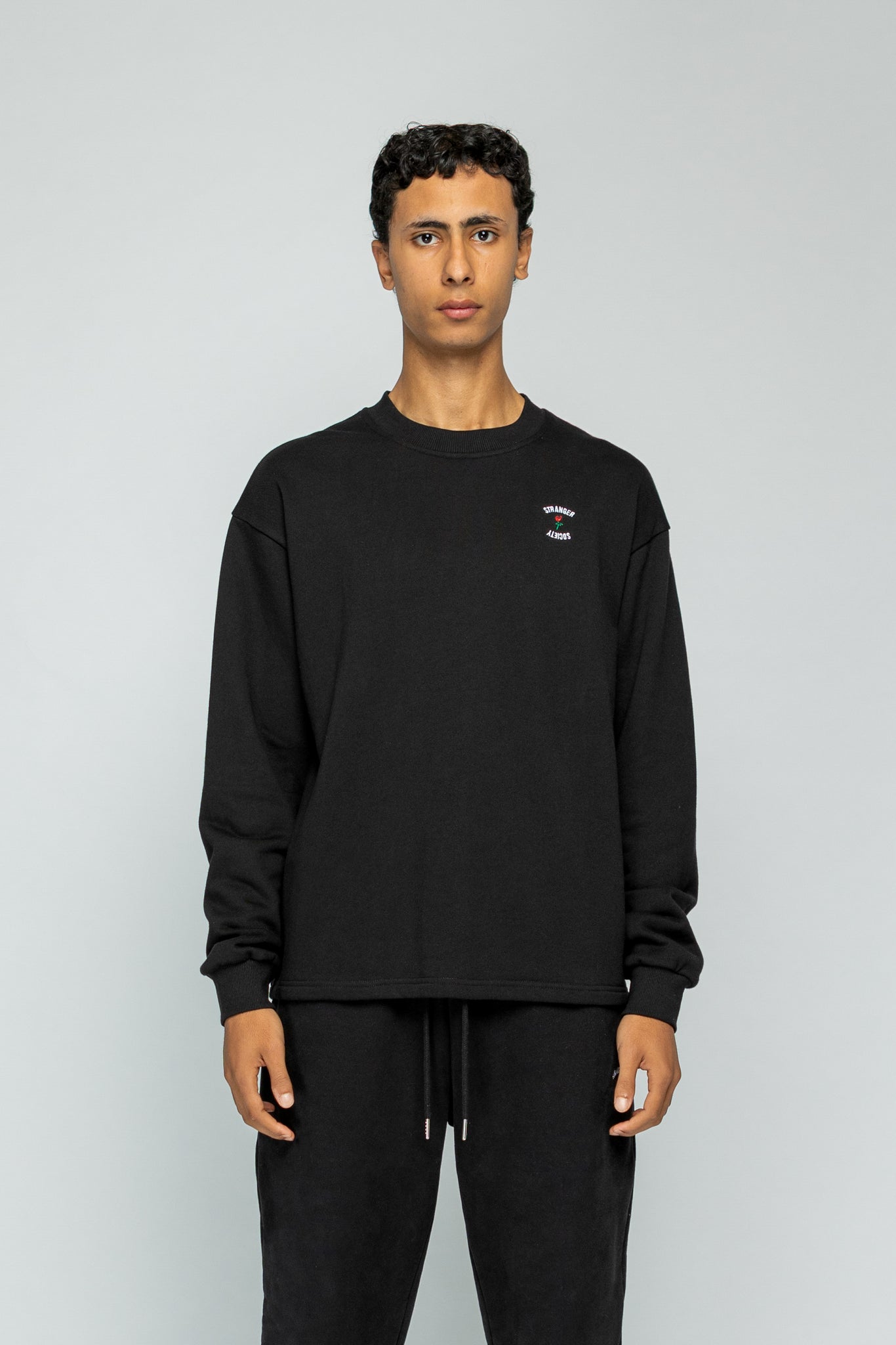 Crew Longsleeve Sweater - Black