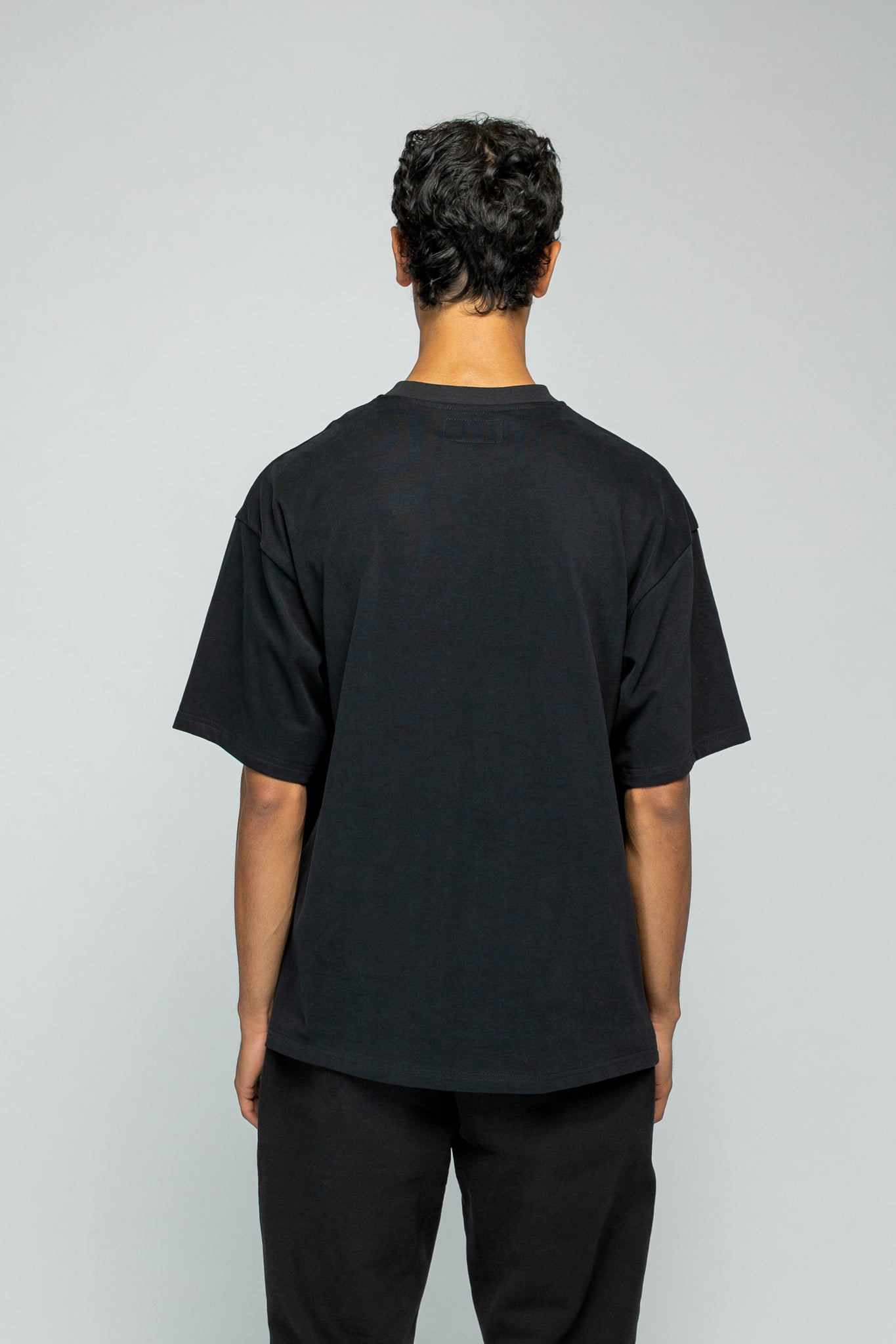 Garden Tshirt - Black