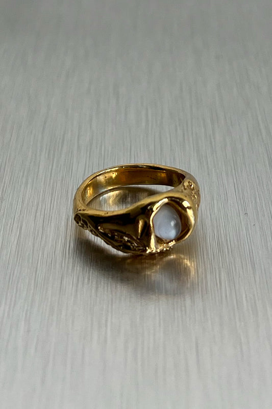 Gold lava ring